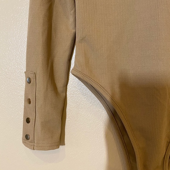 tan fit body suit - Picture 4 of 7